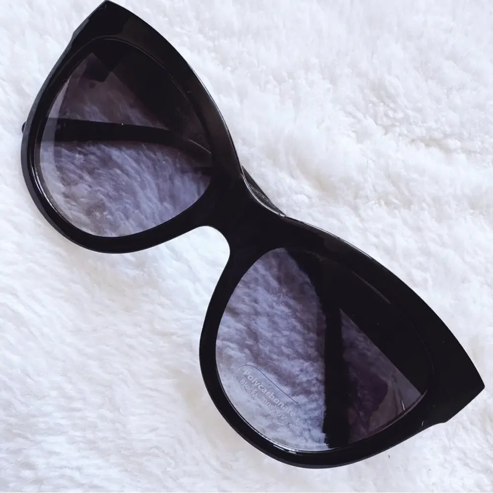 Stylens these chic